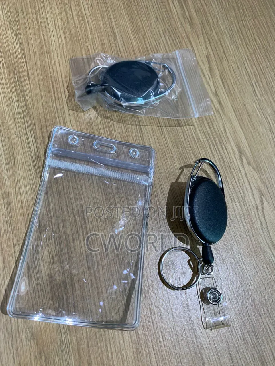 Retractable Id Badge Holders With Keyrings (Set)