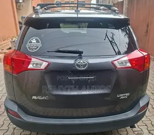 Toyota RAV4 Limited 4dr SUV AWD (2.5L 4cyl 6A) 2014 Gray