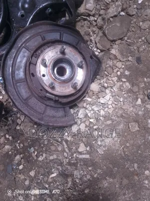 Front Hub Range Rover Sport