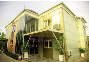 Twenty(20) Rooms Hotel in Gwarimpa