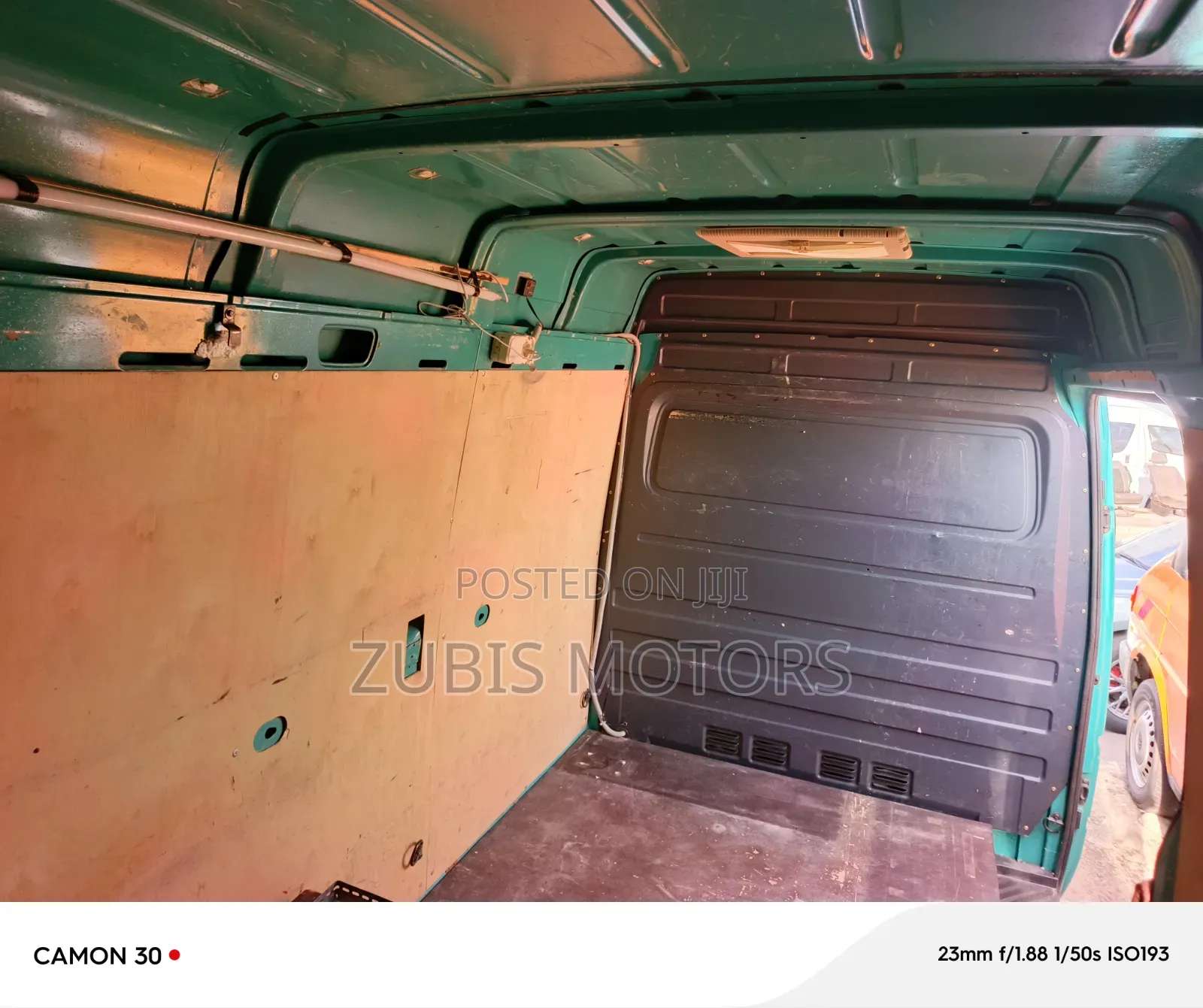 Mercedes-Benz Sprinter 2000 Green