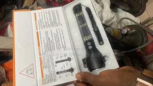Multifünctional Escape Flashlight