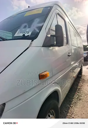 Mercedes-Benz Sprinter 2000 White