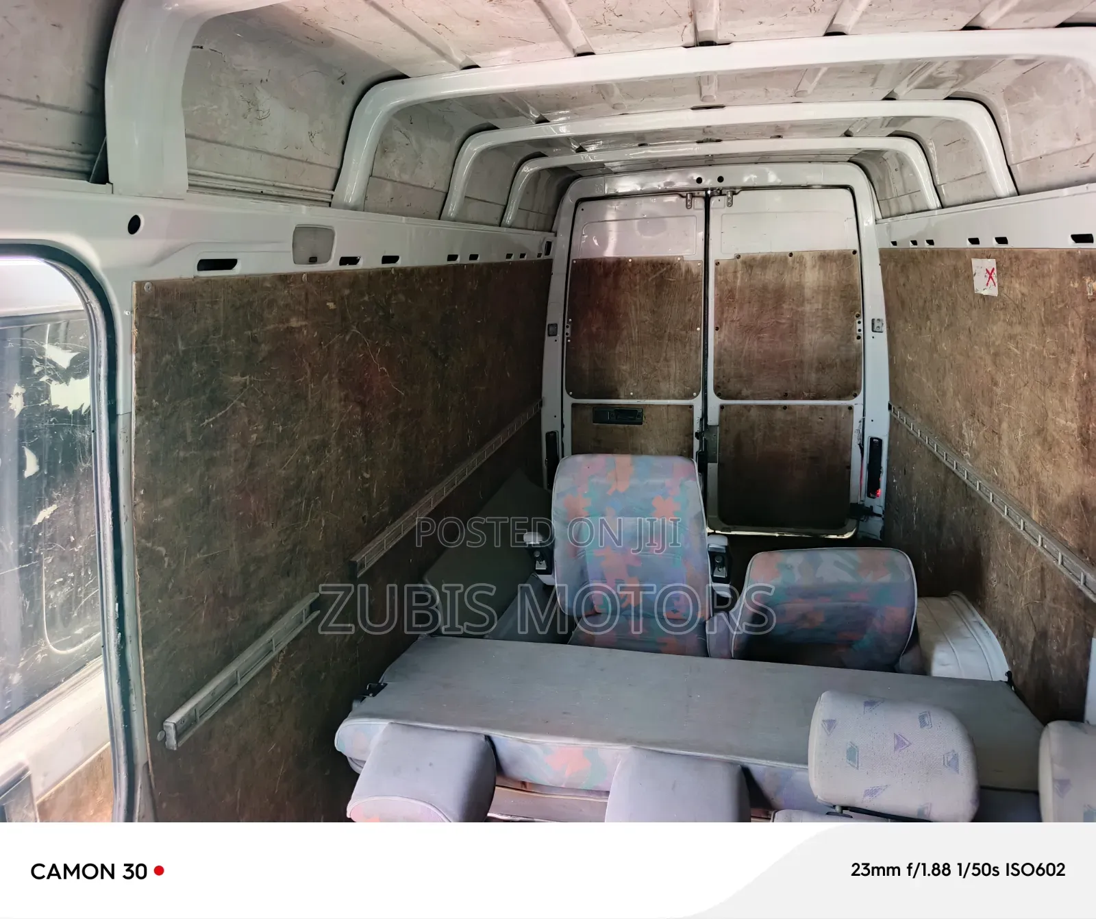 Mercedes-Benz Sprinter 2000 White