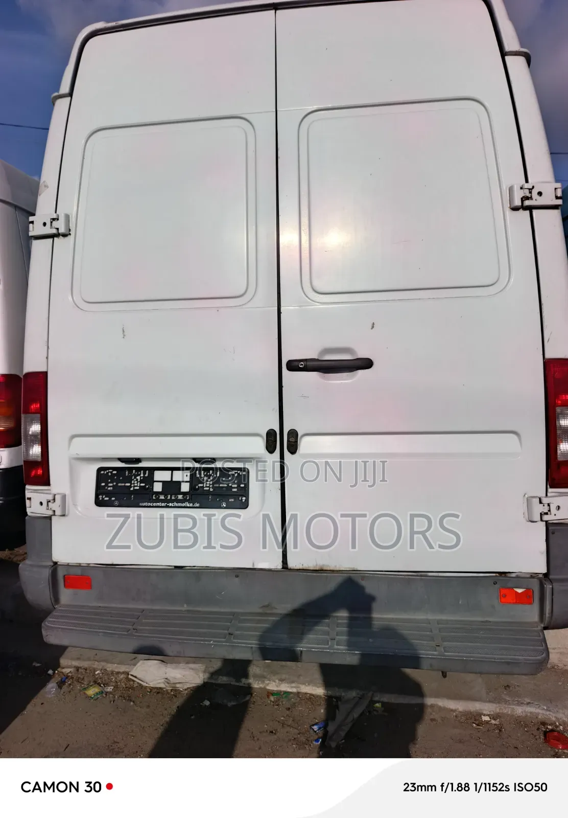 Mercedes-Benz Sprinter 2000 White