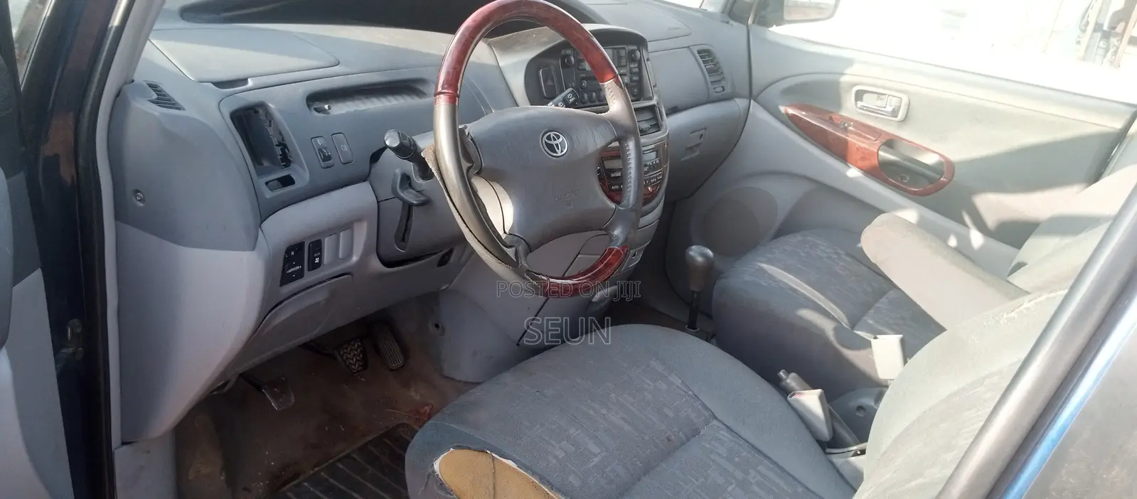 Toyota Previa 2001 Blue
