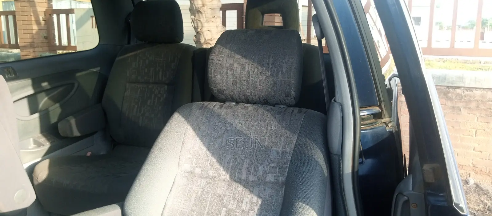 Toyota Previa 2001 Blue