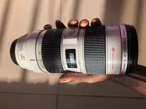 Canon Zoom Ultrasonic Lens Ef 70-200mm F/2.8l Is Usm