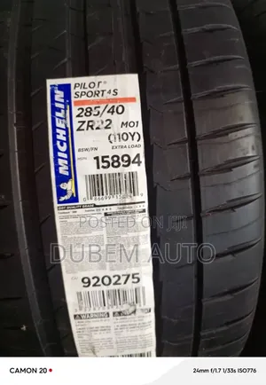 285/40r22 Michelin Tire
