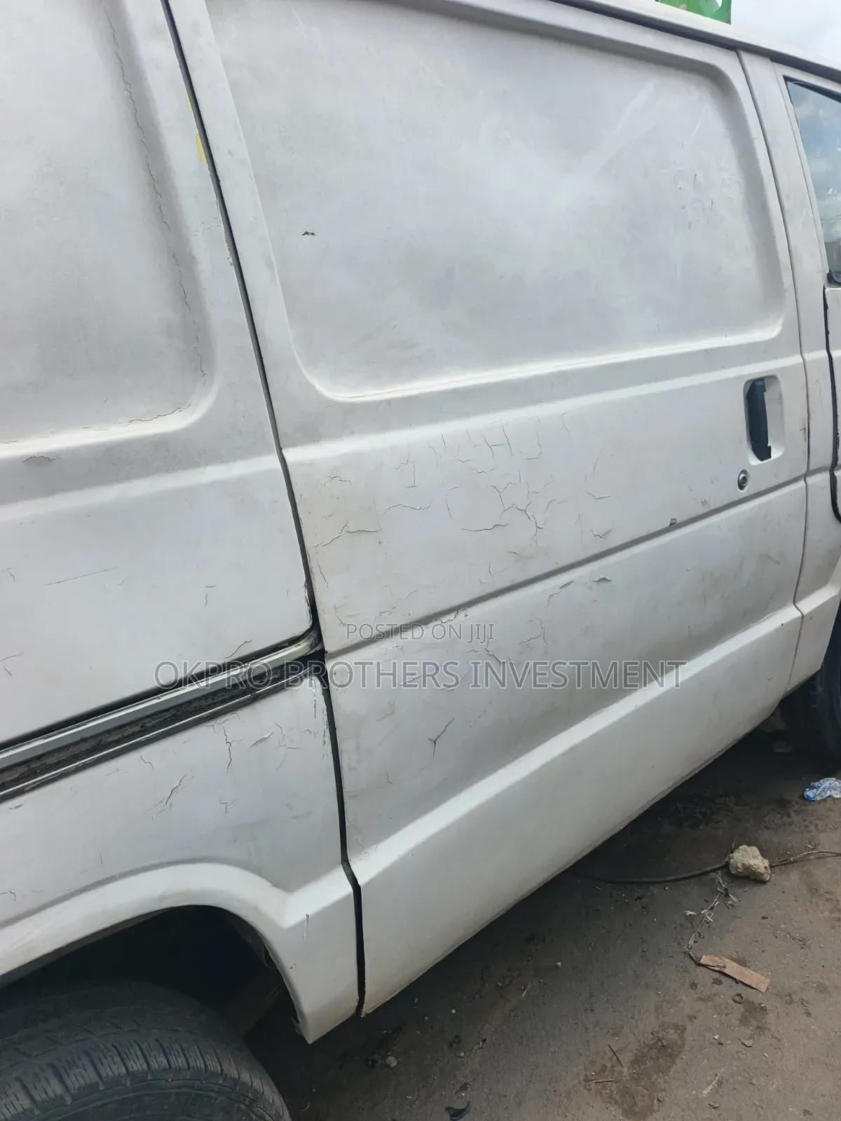 Toyota HiAce 1983 White
