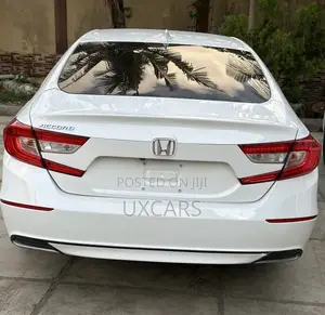 Honda Accord 2018 White