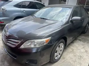 Toyota Camry 2009 Gray