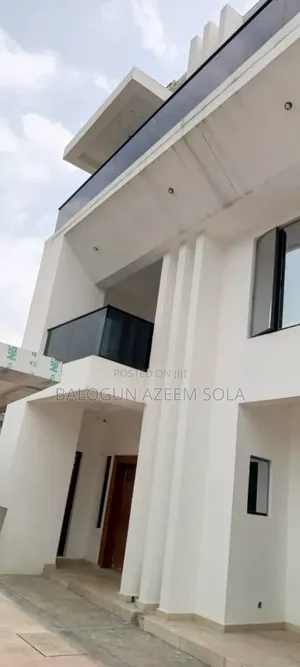 3bdrm Block of Flats in Parkview, Ikoyi for rent