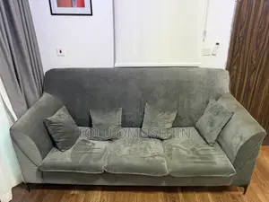 Sitting Room Chairs