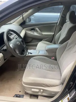 Toyota Camry 2009 Gray