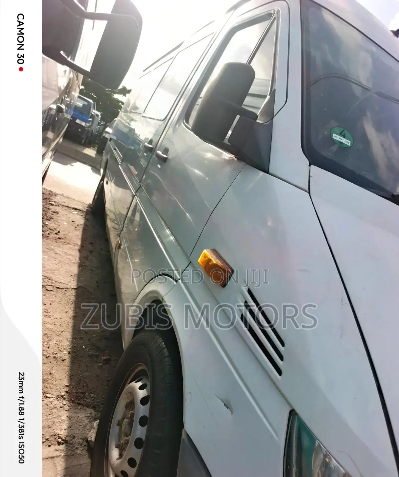Mercedes-Benz Sprinter 2000 White