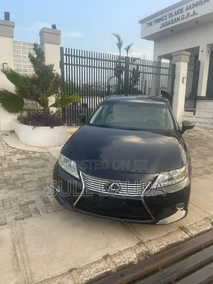 Lexus ES 2013 Black