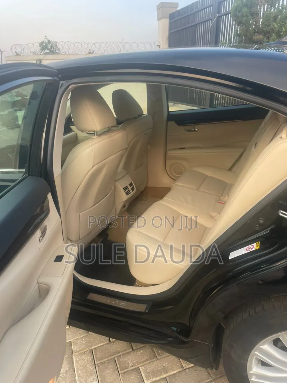 Lexus ES 2013 Black