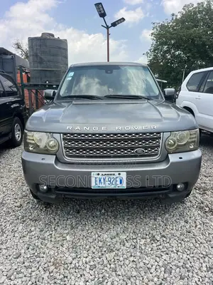 Land Rover Range Rover Vogue 2011 Beige