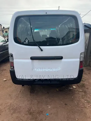 Nissan Caravan (Urvan) 2010 White