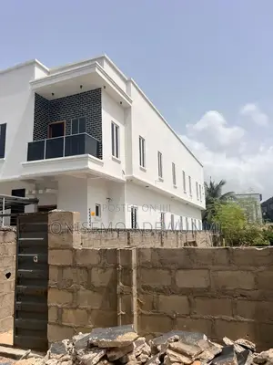 5bdrm Duplex in Ologolo for rent