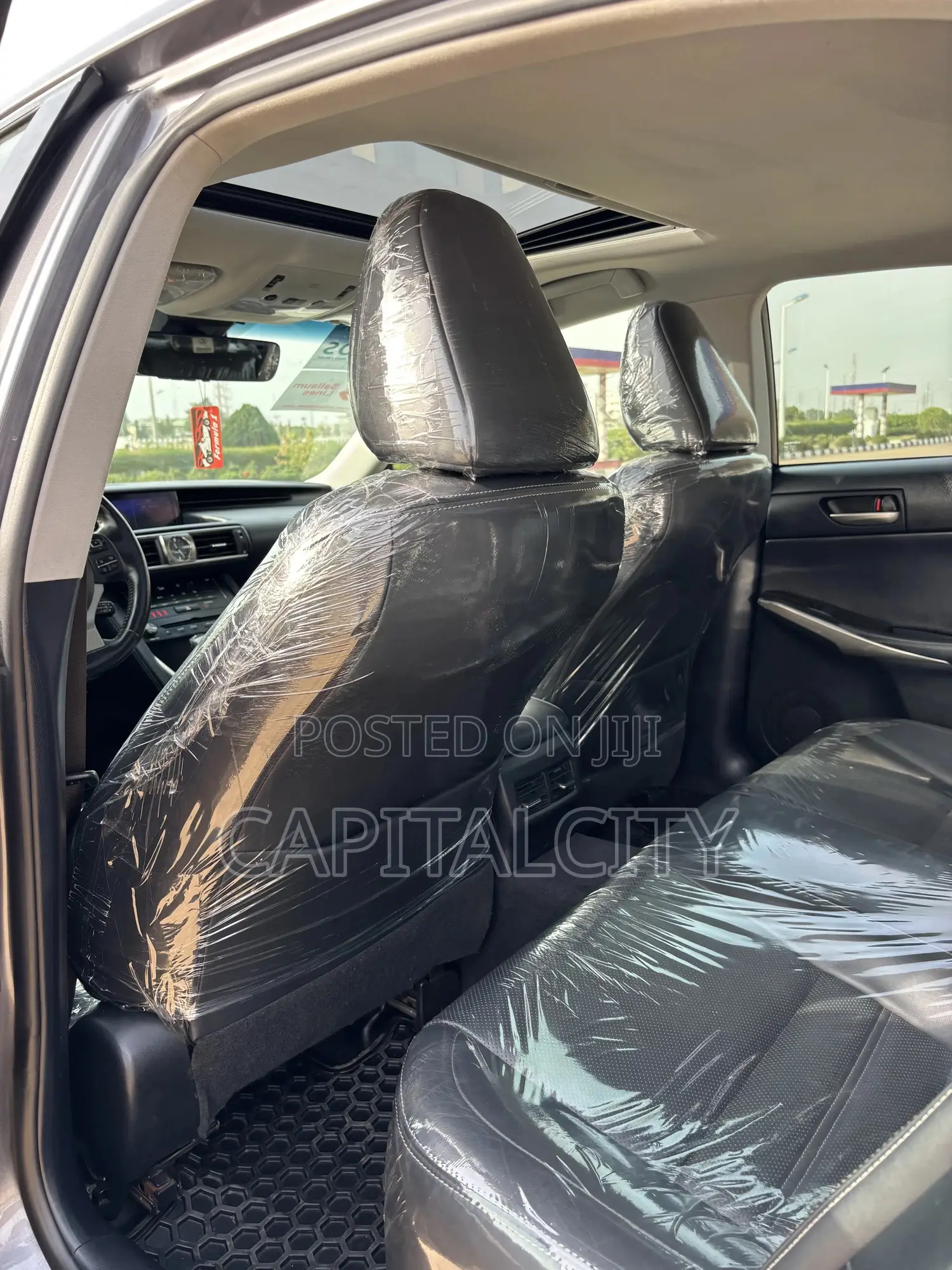 Lexus IS 300 AWD 2017 Gray