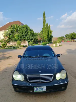 Mercedes-Benz C240 2.6 RWD 2004 Black