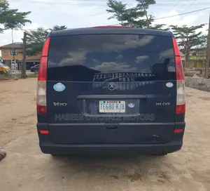 Mercedes-Benz Vito 2009 Blue