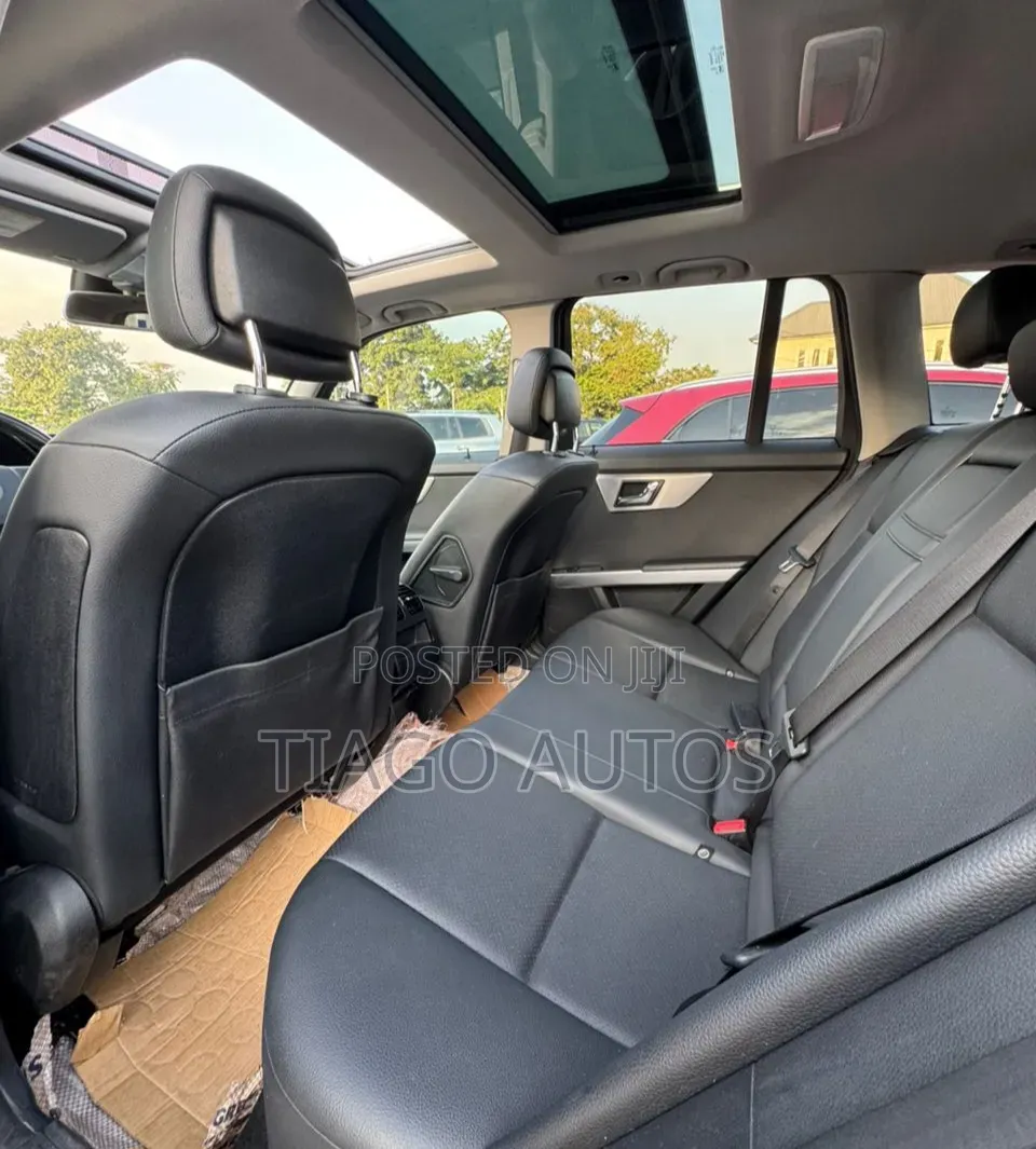 Mercedes-Benz GLK-Class 350 4MATIC 2010 Gray