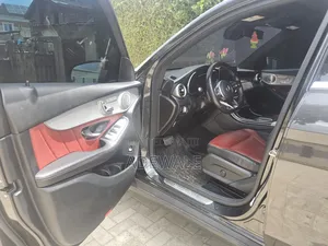 Mercedes-Benz GLC-Class 2020 Black