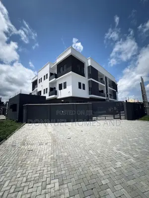 2bdrm Apartment in Lekki Expressway for rent