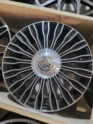 Universal Size 20 Rims for Mercedes Benz