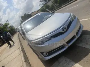 Toyota Camry 2013 Silver