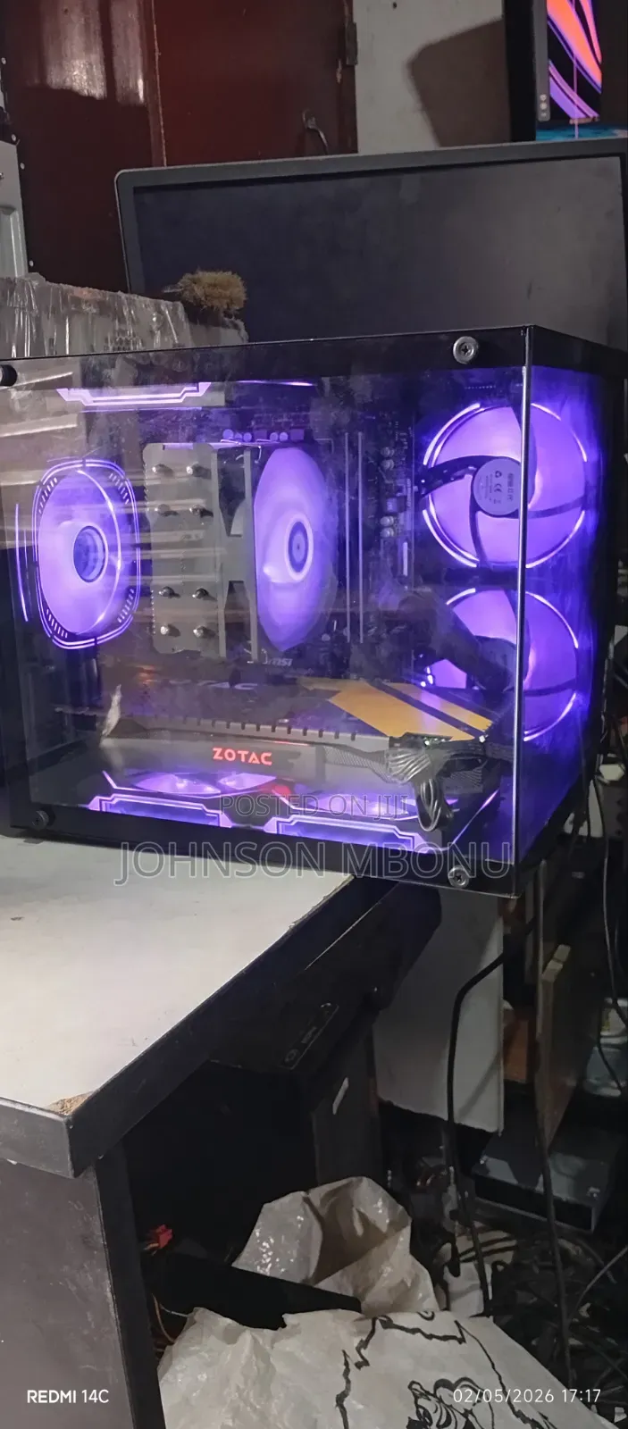Desktop Computer MSI model 32GB AMD Ryzen 7 SSD 512GB