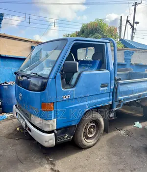 Toyota Dyna 100 Belgium 2000 Model