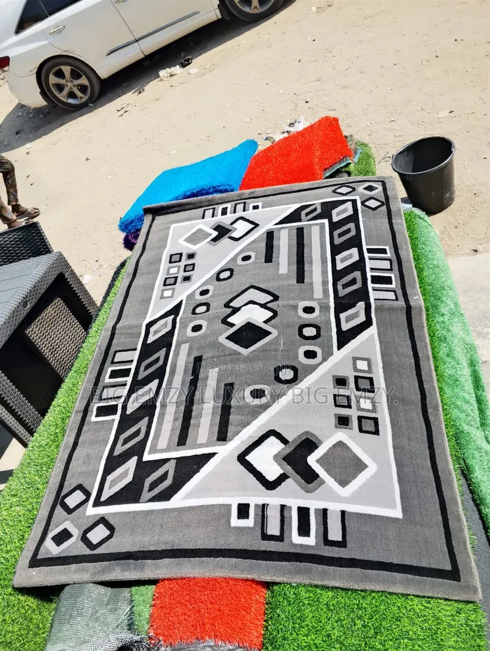 5x7 Center Modern Rugs .