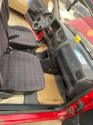 Volkswagen Golf 2007 Red