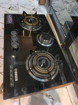 Quality Bosch Inbuilt Cabinet or Table Top 3 Burners Automatic Gas Hob
