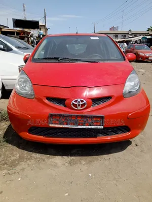 Toyota Aygo 1.0 5-Door 2006 Red