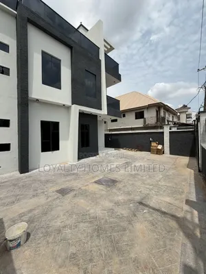 5bdrm House in Omole Phase 2 for sale