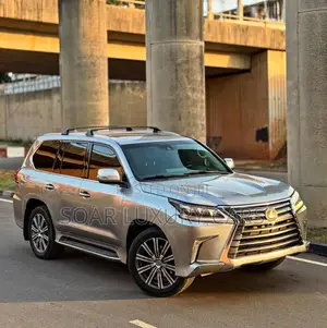 Lexus LX 570 AWD 2018 Gold