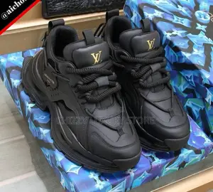 Louis Vuitton Quality Luxury Men Sneakers