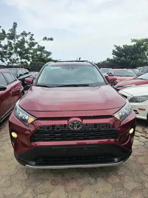 Toyota RAV4 2020 Maroon