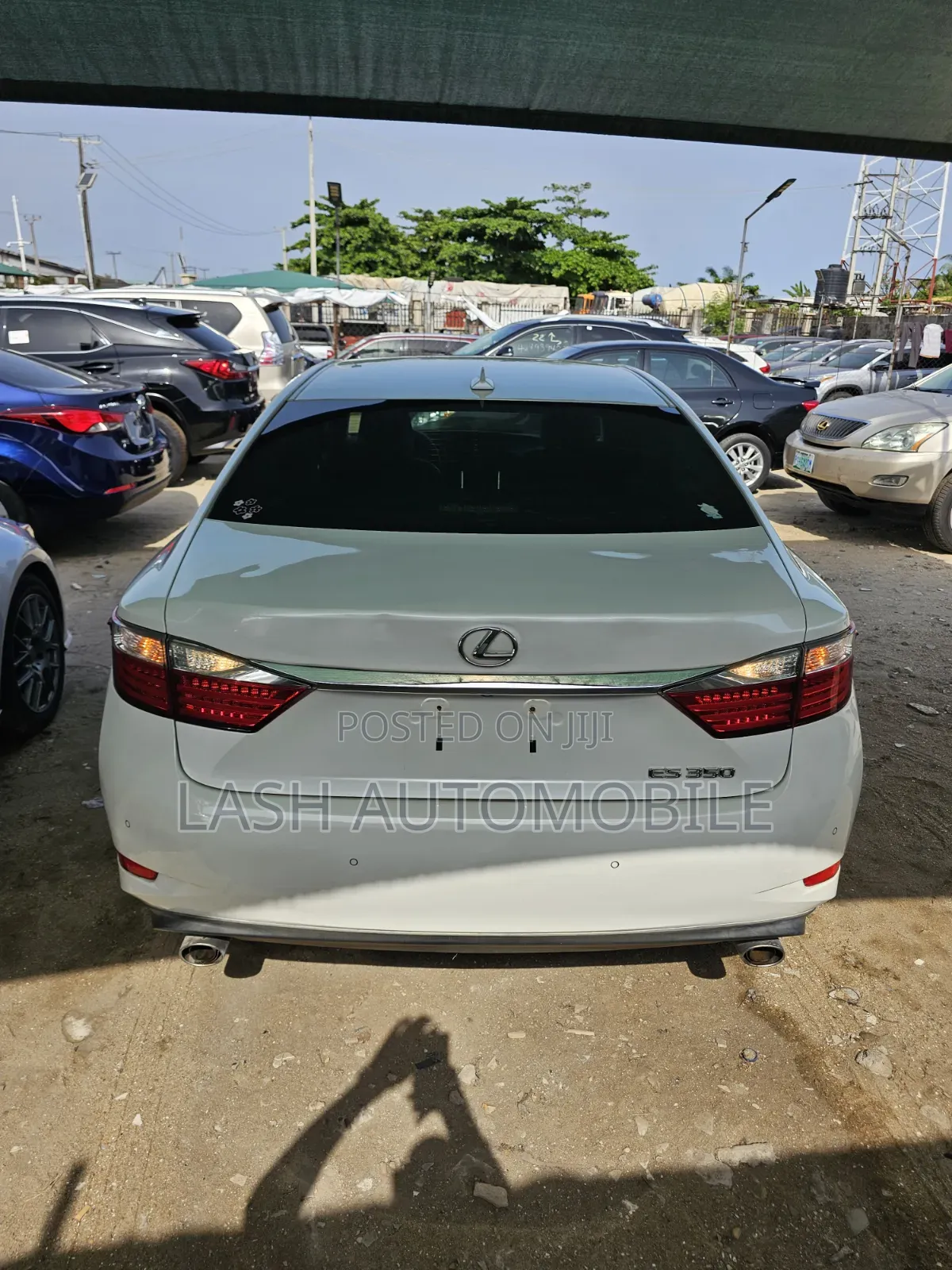 Lexus ES 2015 White