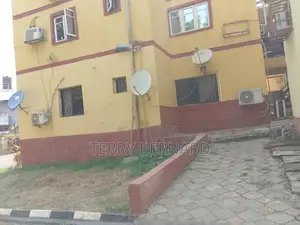 3bdrm Block of Flats in Government Estate, Maitama for sale