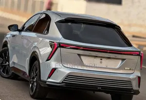 Honda e:NS2 68.8 kWh FWD 2024 Silver