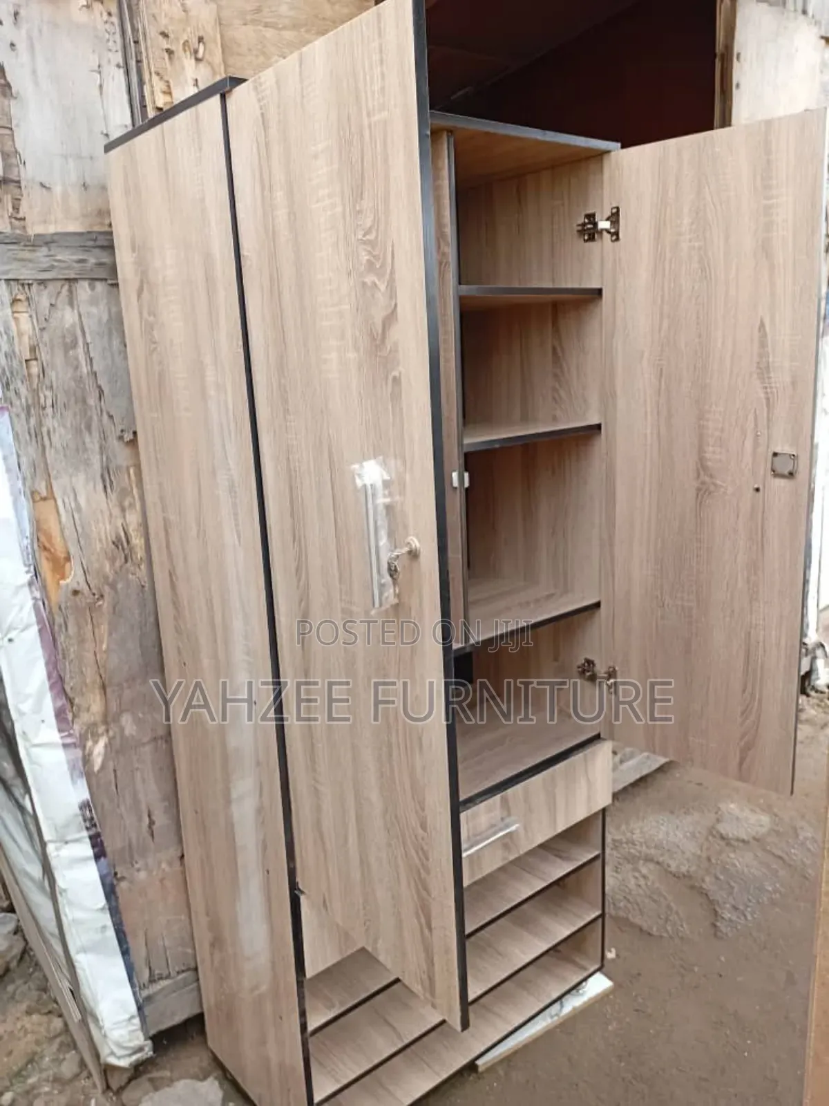 Wardrobe Closet