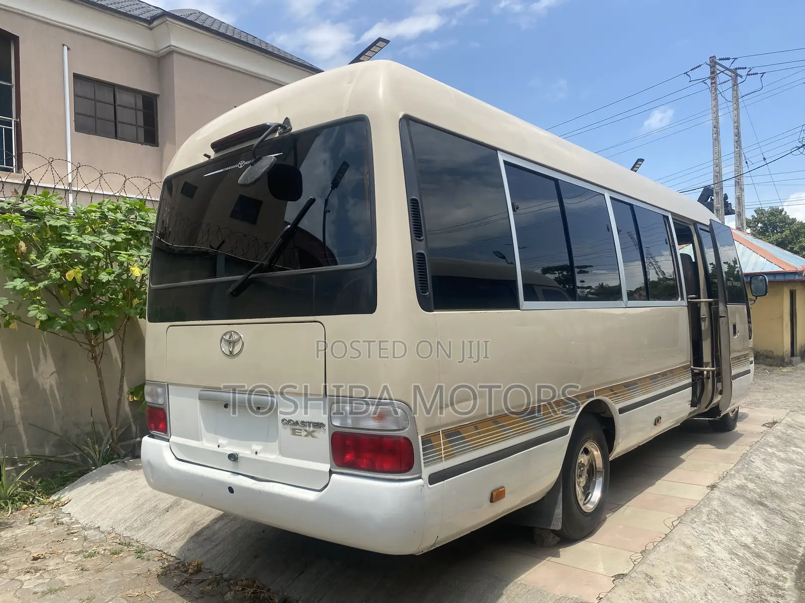 Toyota Coaster 2016 Brown