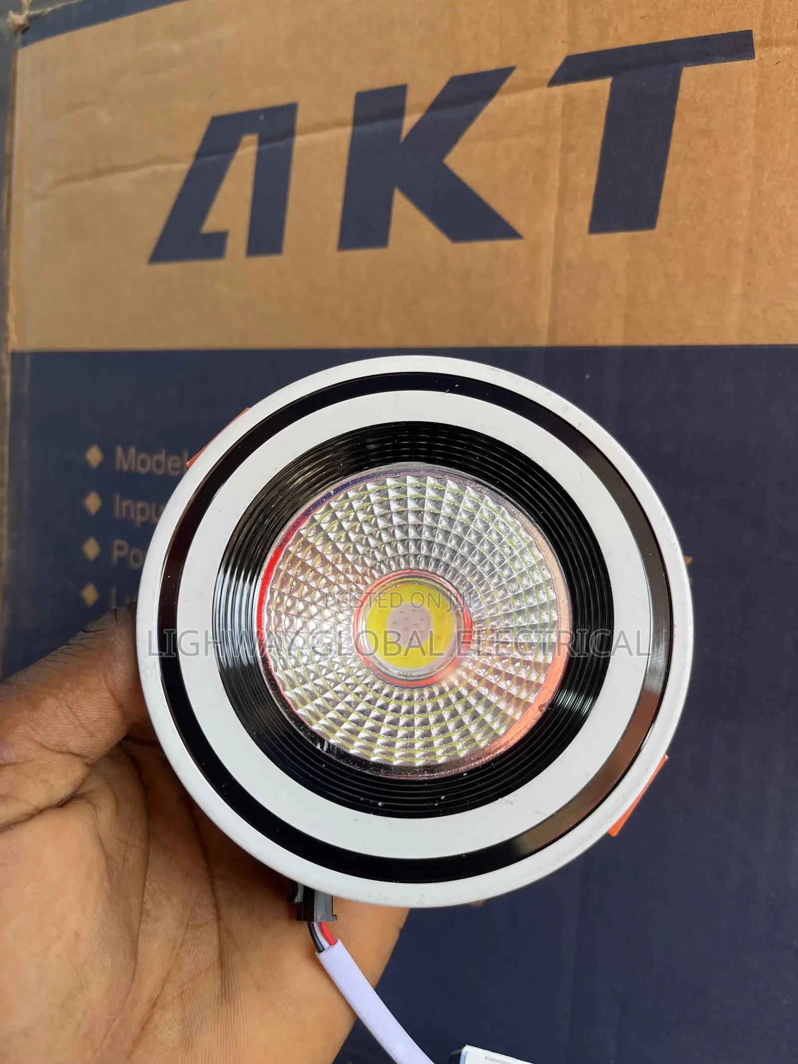 Original Simple Design Pop Bright Spot Light