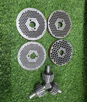 Pellets Plates